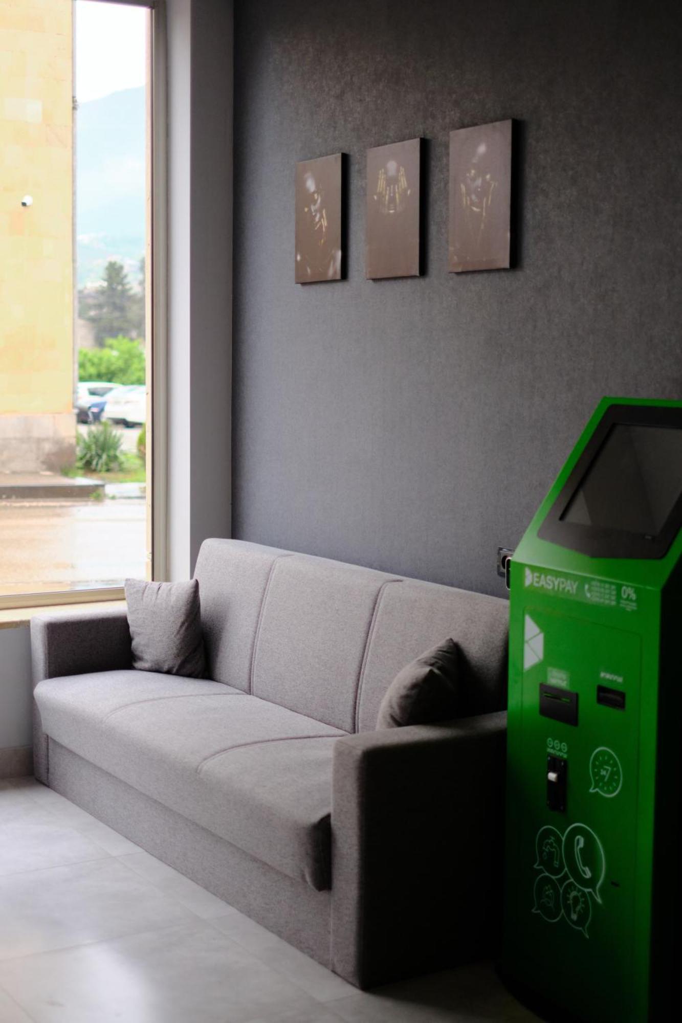 Loft Family Hotel Ijevan Eksteriør bilde