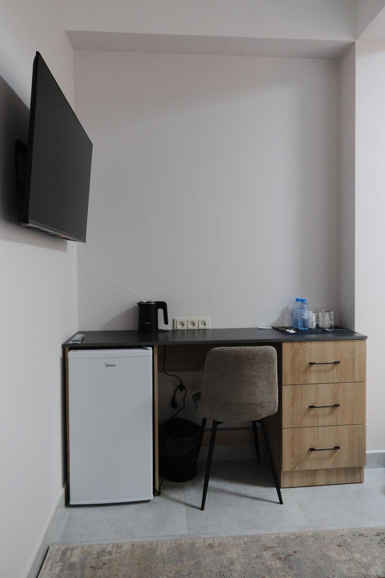 Loft Family Hotel Ijevan Eksteriør bilde