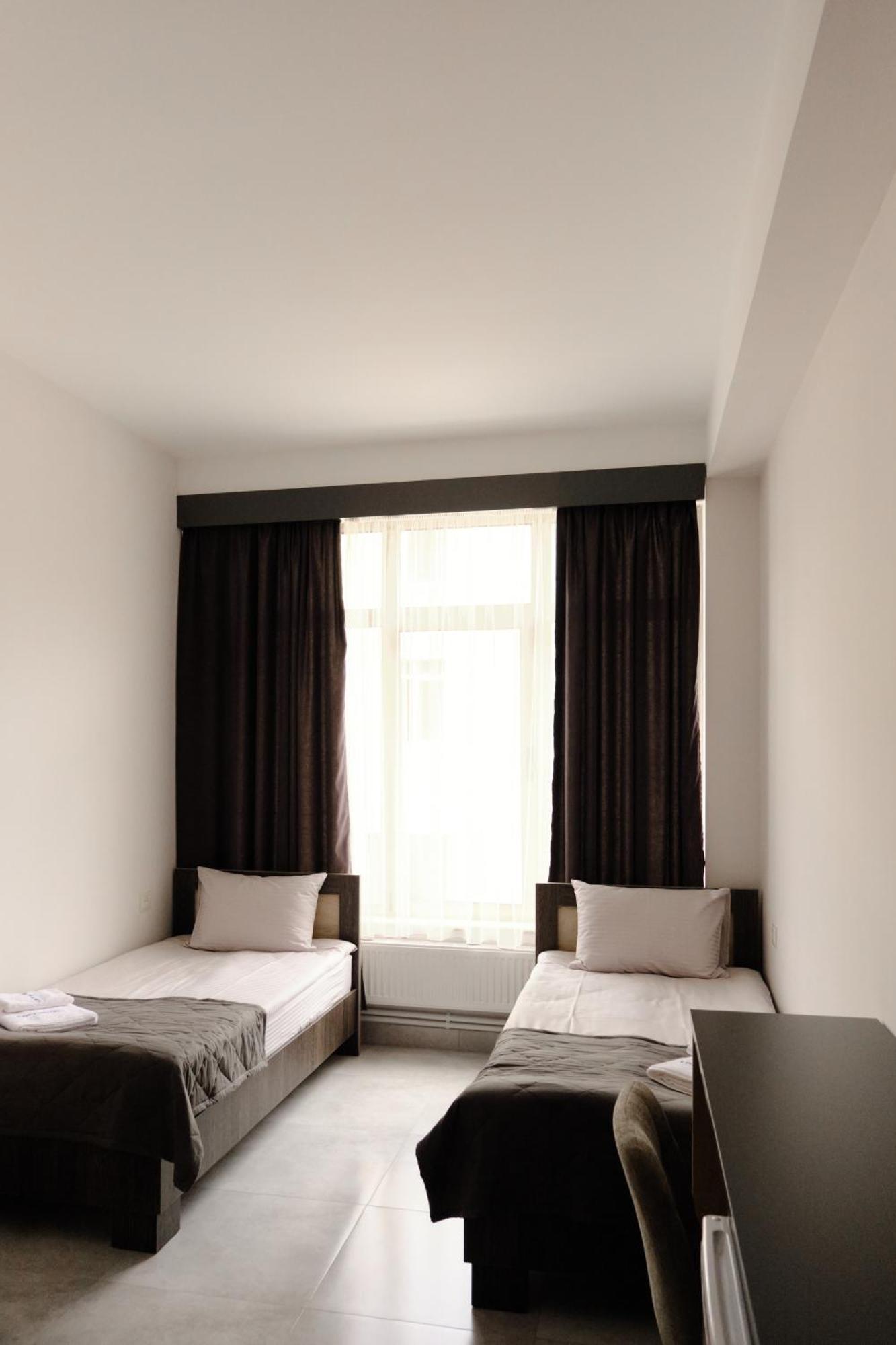 Loft Family Hotel Ijevan Eksteriør bilde