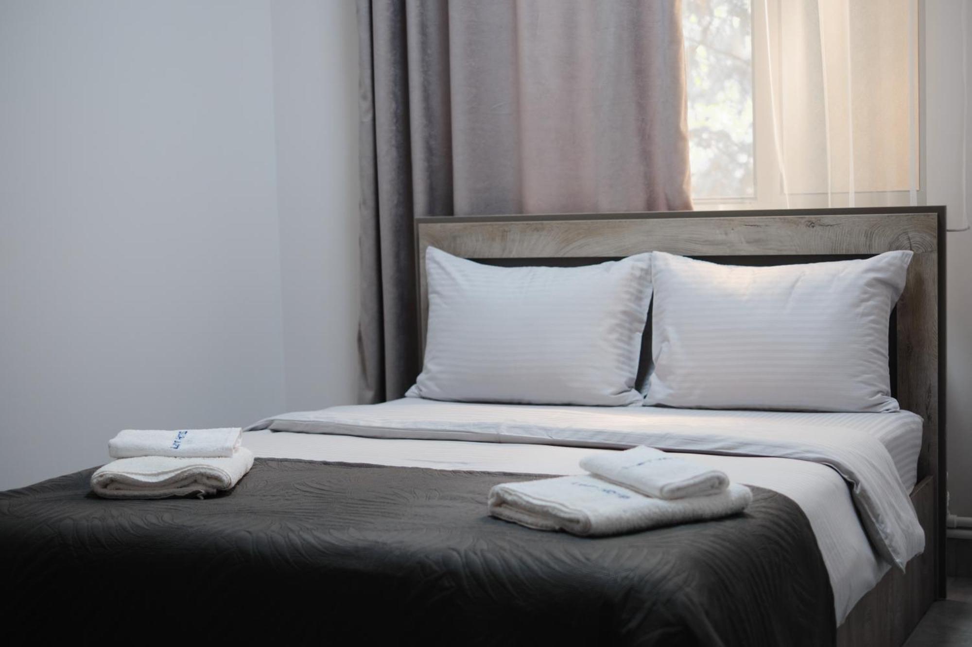Loft Family Hotel Ijevan Eksteriør bilde