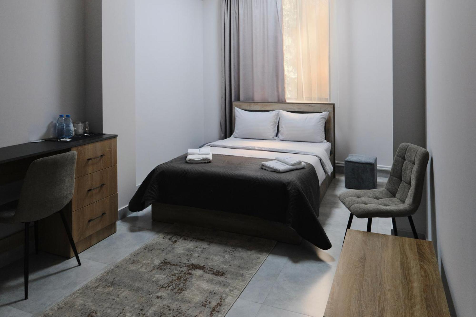 Loft Family Hotel Ijevan Eksteriør bilde